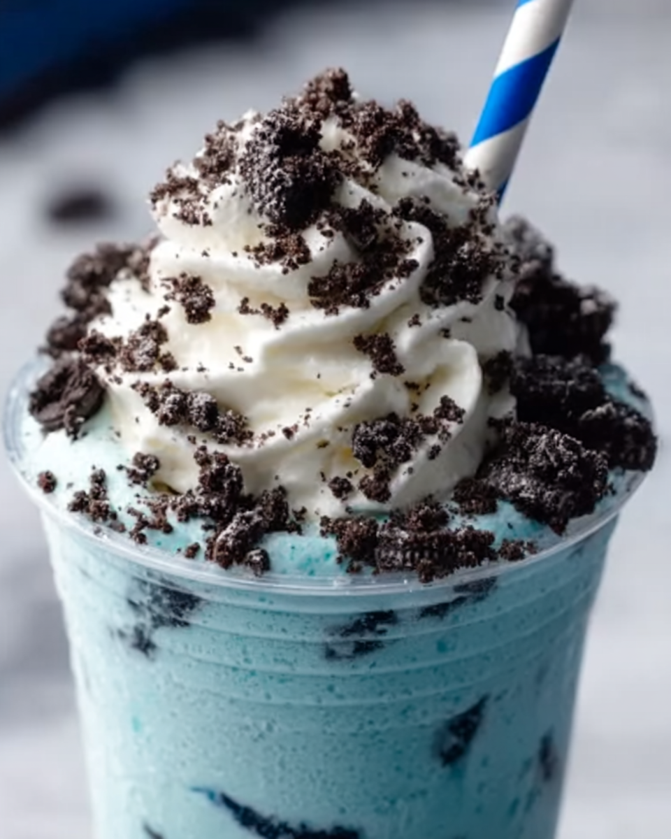 Blue Cookies & Cream Dip Frappuccinos Recipe - Recipe Image