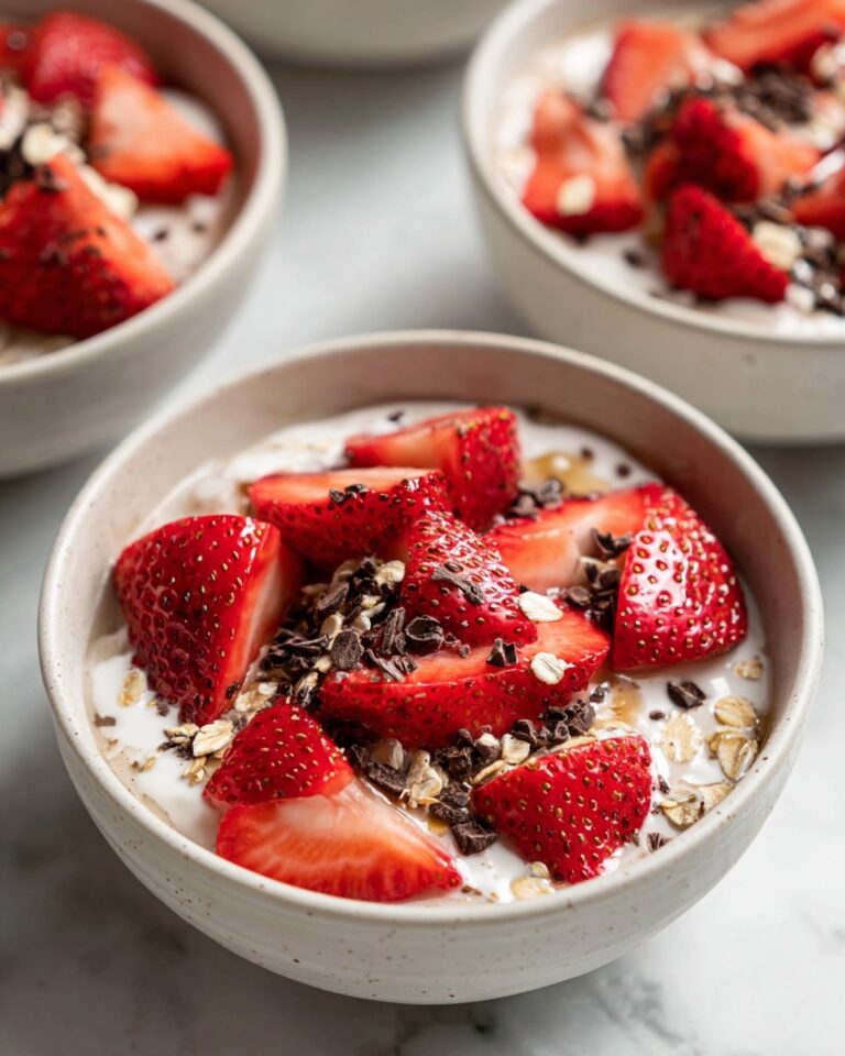 Strawberries and Cream Overnight Oats Recipe