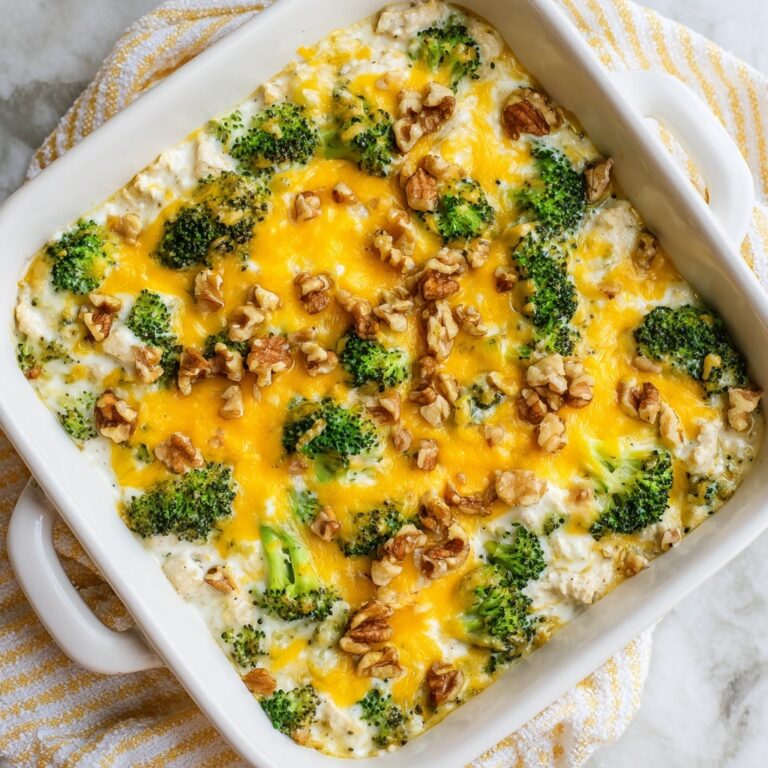 Easy Cheesy Chicken and Broccoli Casserole Recipe