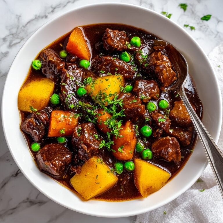 Hearty Beef Stew with Red Wine and Vegetables Recipe